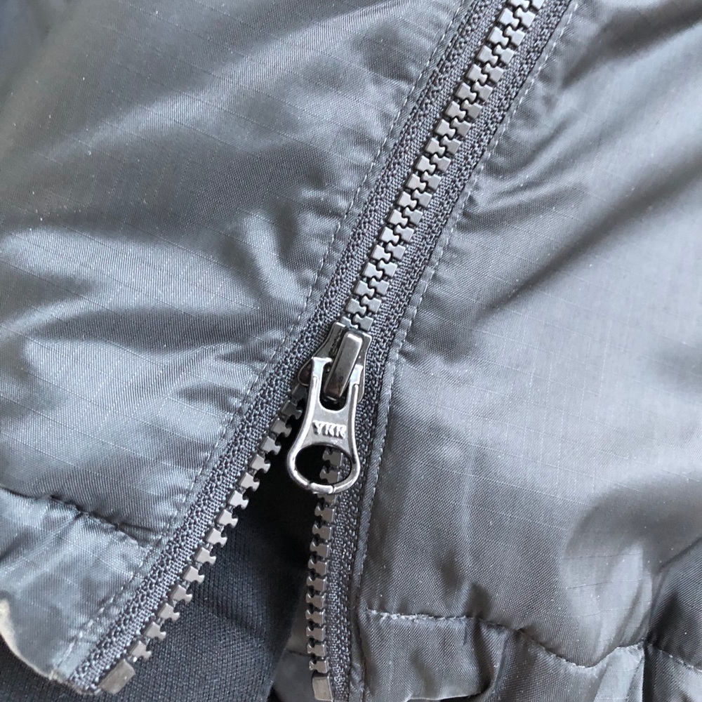 Supreme x Champion 2018 Black Parka - Picture 11 of 16